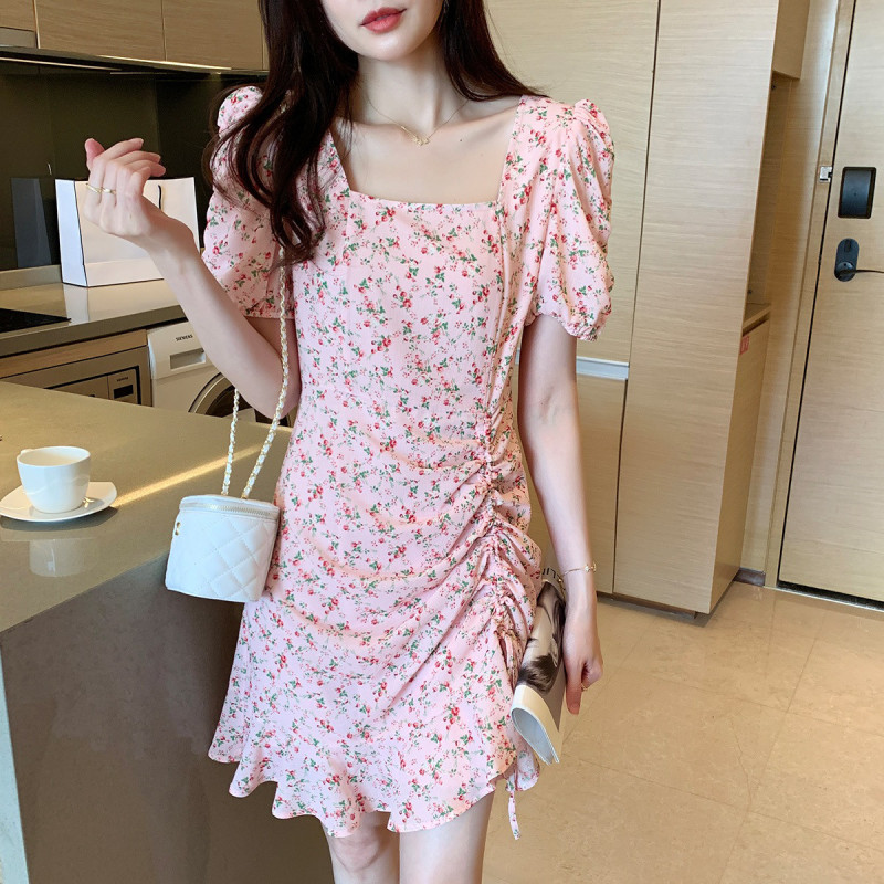 [2.5折价79元]唐狮夏季连衣裙女方领碎花抽褶短袖淑女风短裙流行百搭潮