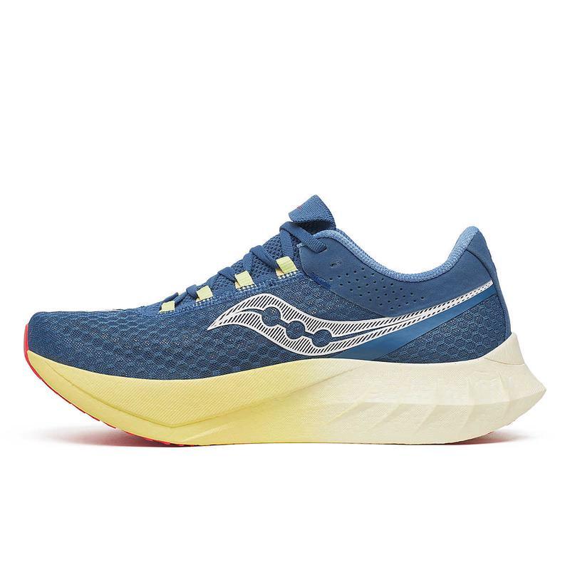 索康尼(SAUCONY)男跑步鞋轻量缓震专业竞速碳板舒适透气防滑耐磨