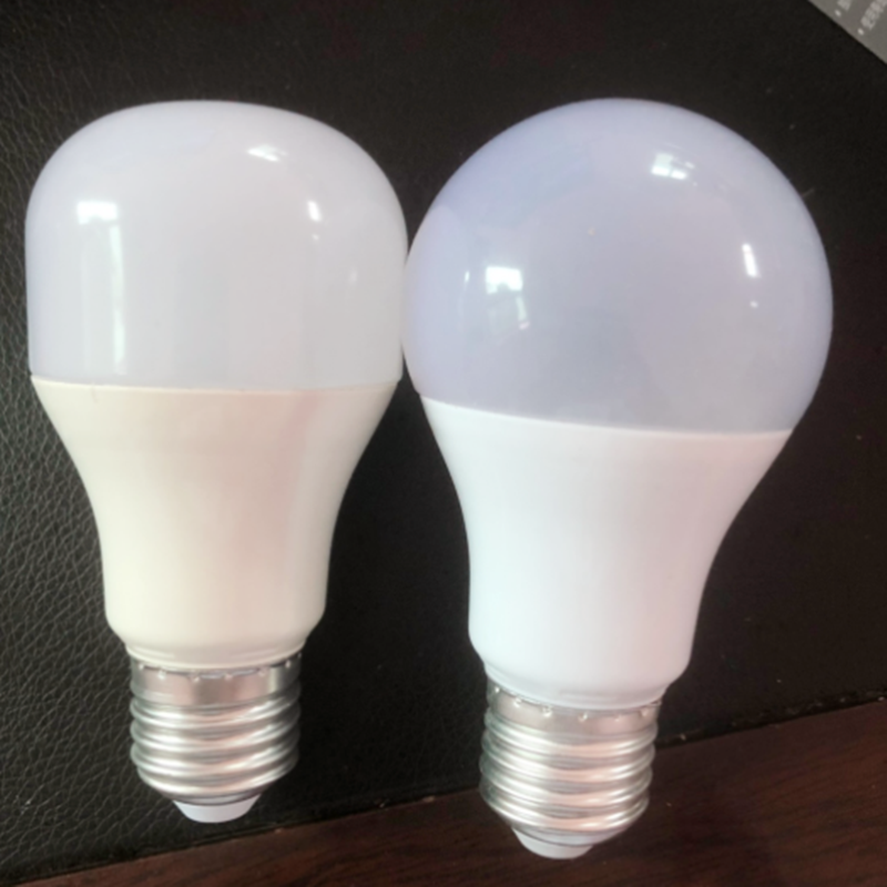 鑫耐特 YC 螺口灯泡 LED 白光 30W家用 节能灯泡