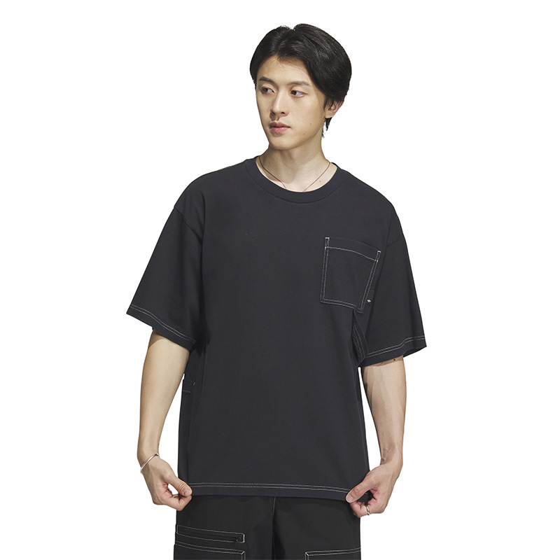 adidas纯色logo刺绣口袋运动圆领短袖t恤男款清澈棕hy7244视频