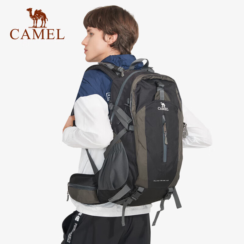 骆驼(CAMEL)户外徒步旅行登山运动大容量轻便双肩背包(50L) 2S04001A