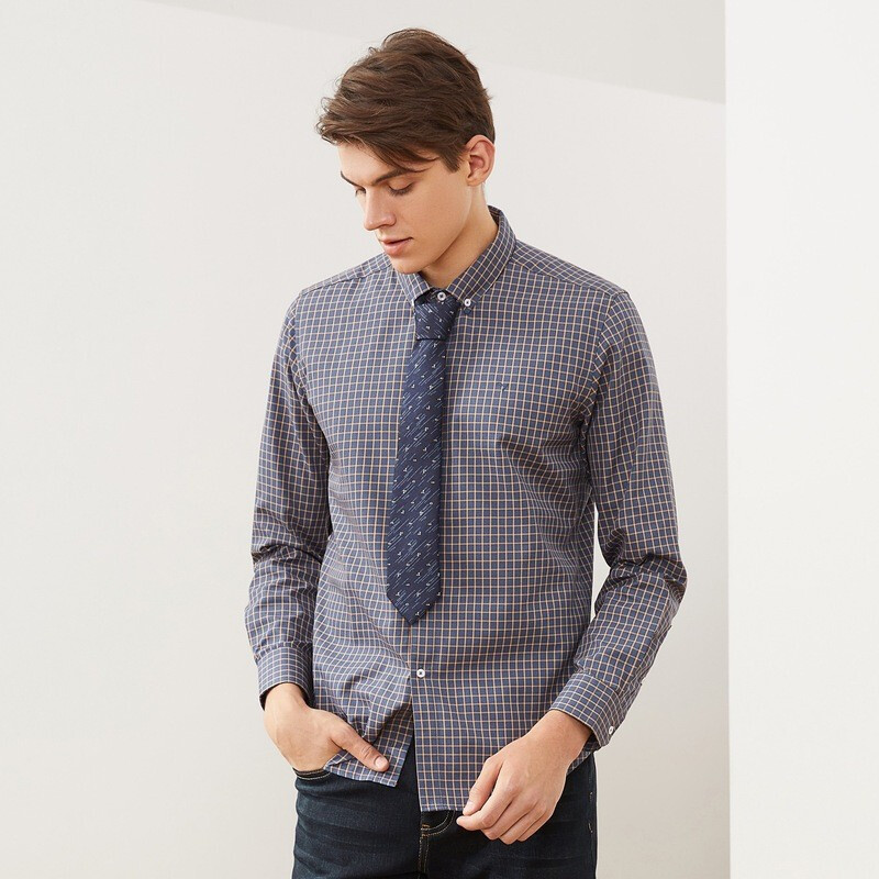 柒牌男装长袖衬衫男休闲商务秋冬新款扣领格纹提花中青年翻领衬衣121