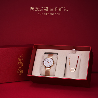 天王表(TIANWANG)石英女表时尚女士腕表本命年红绳猪年饰品情人节礼物31021