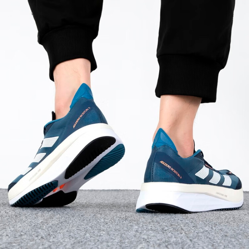 阿迪达斯(adidas)男鞋跑步鞋 2022秋季新款户外运动鞋跑步时尚潮流轻便休闲鞋透气耐磨缓震跑鞋 GX6653 39