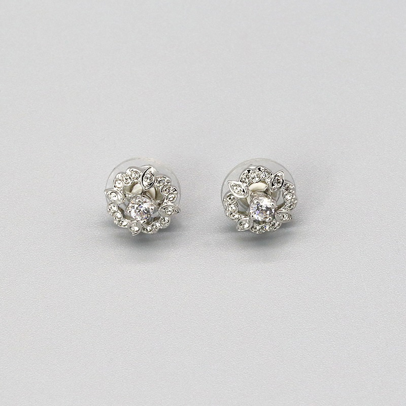 SWAROVSKI 施华洛世奇 SPARKLINGDANCEFLOWER人造水晶穿孔女士耳饰5396227
