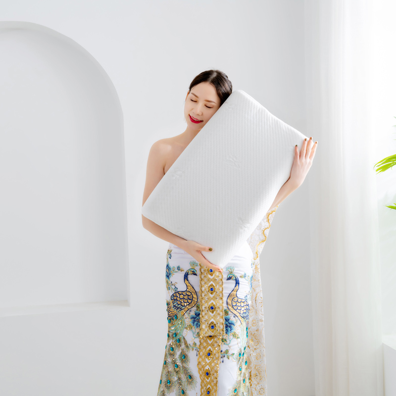 北极绒泰国天然乳枕家用橡胶枕芯单人护颈助眠枕儿童记忆枕