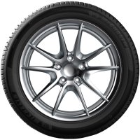 米其林 225/60 R17