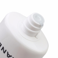 Chanel香奈儿 山茶花保湿洁面洗面奶(法国)150ml