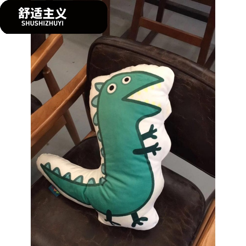 笑脸抱枕汽车双面卡通靠垫拍摄摆件沙抱枕可爱玩偶圣诞树