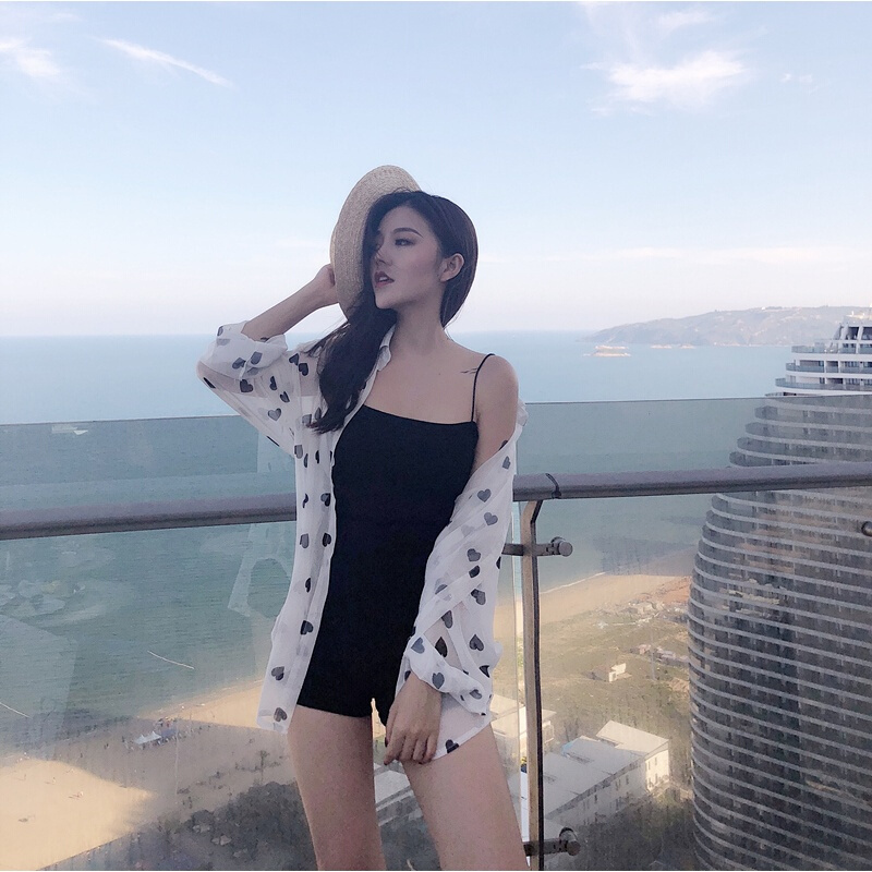 夏季2018新款气质百搭薄款爱心印花长袖防晒雪纺衫宽松衬衣女 白色 均码