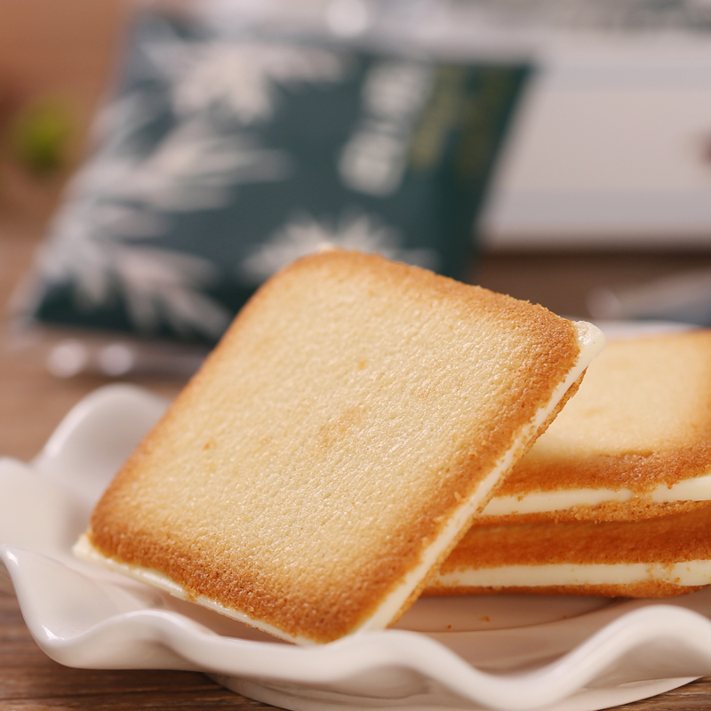 日本进口零食北海道白色恋人巧克力饼干12枚