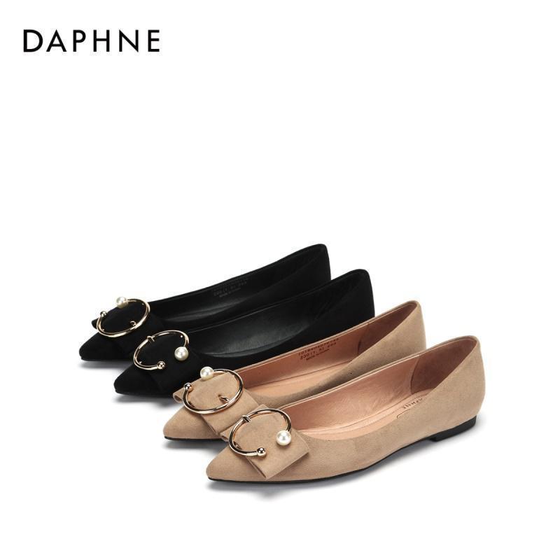 daphne达芙妮专柜正品女鞋新款简约绒面尖头平底时尚金属扣单鞋