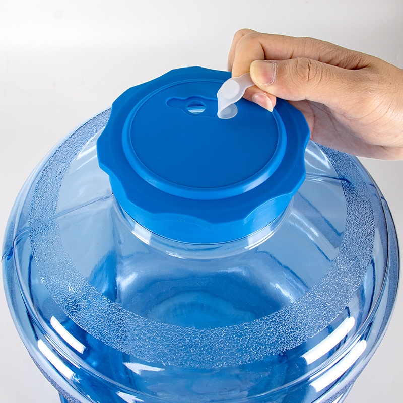 闪电客桶装水桶饮水桶家用塑料矿泉水桶户外手提带盖纯净水桶