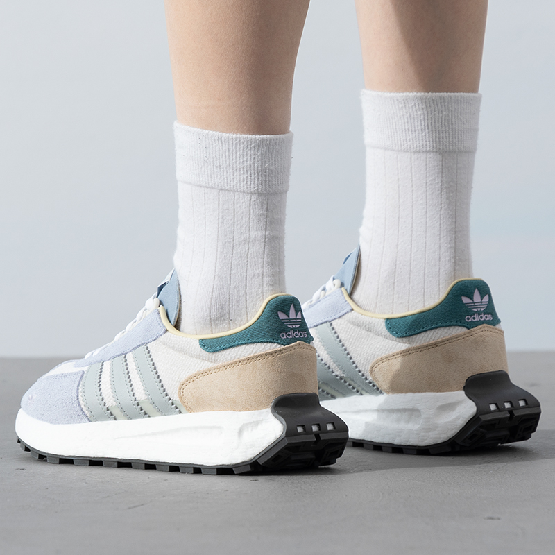 Adidas阿迪达斯男鞋女鞋新款低帮运动休闲鞋 IF6810 ZP高清大图