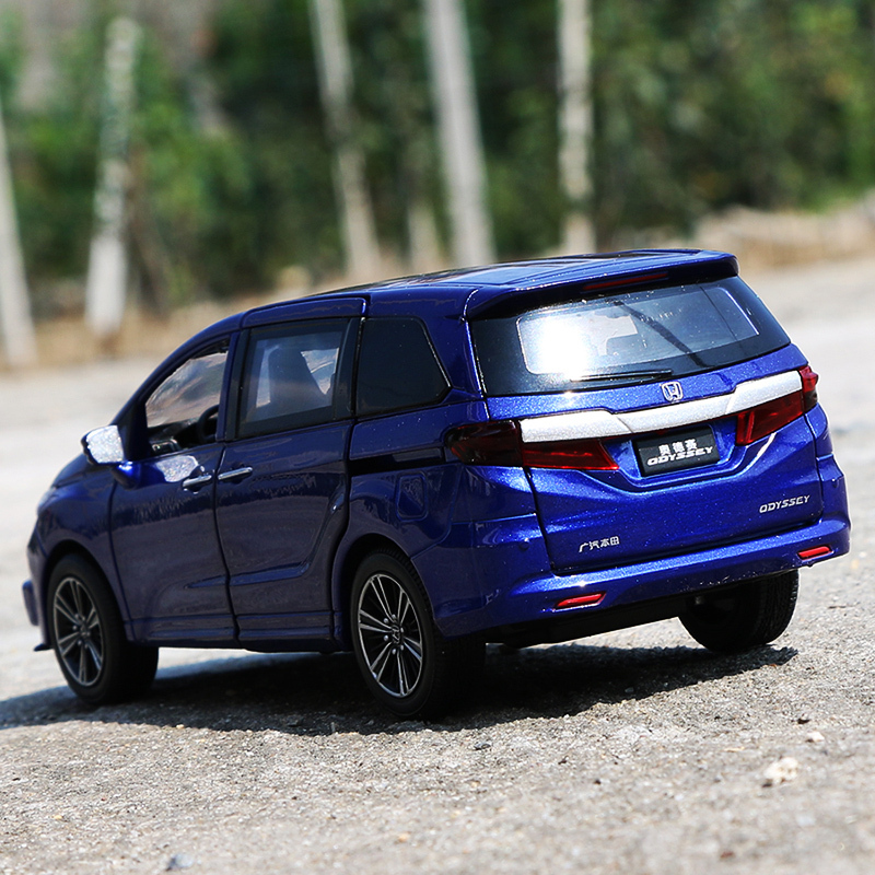 本田新款奥德赛132合金车模6开门金属男孩玩具仿真汽车模型摆件