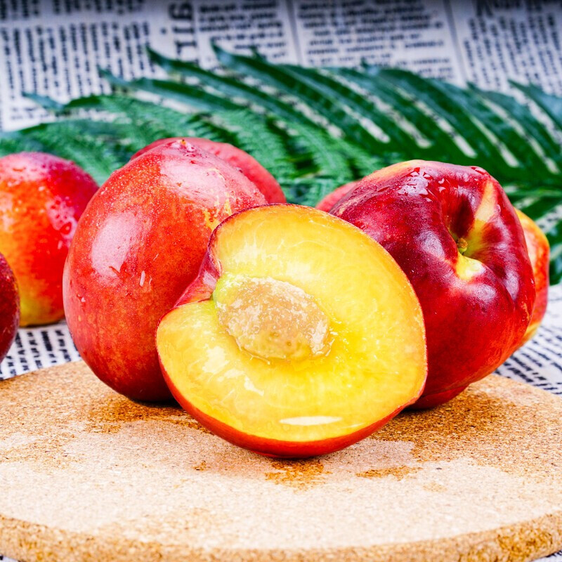 红皮黄心油桃 当季大桃子3/5斤装大果 时令新鲜水果 红皮黄肉大油桃