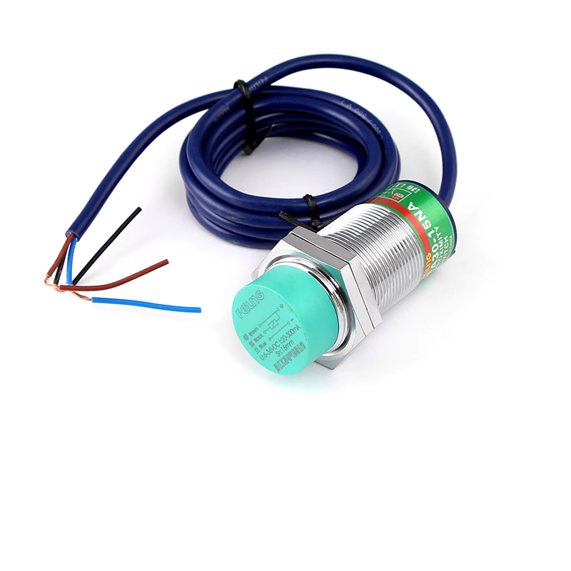 三线PNP接近开关 FA30-M10PC埋入式