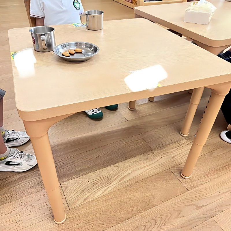 YRZ002 书桌幼儿桌幼儿园桌可升降高清大图