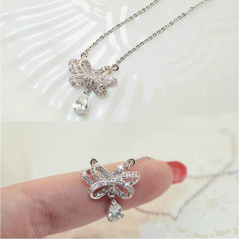 新款时尚饰品925银蝴蝶结水滴镶钻锁骨银项链ywjy5199送女朋友七夕