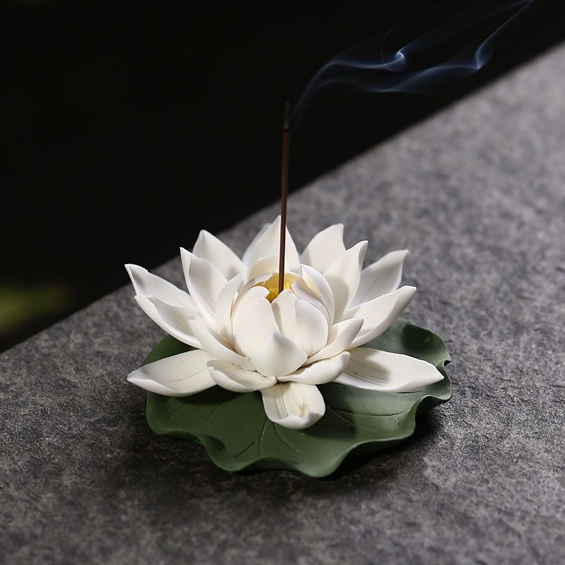 苏宁放心购陶瓷莲花香插创意香薰炉家用室内沉香香盘手工荷花线香摆件