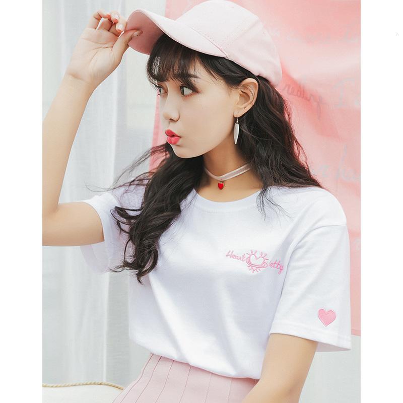 2018夏装新款韩版简约清新纯色字母圆领宽松短袖T恤甜美学校风格