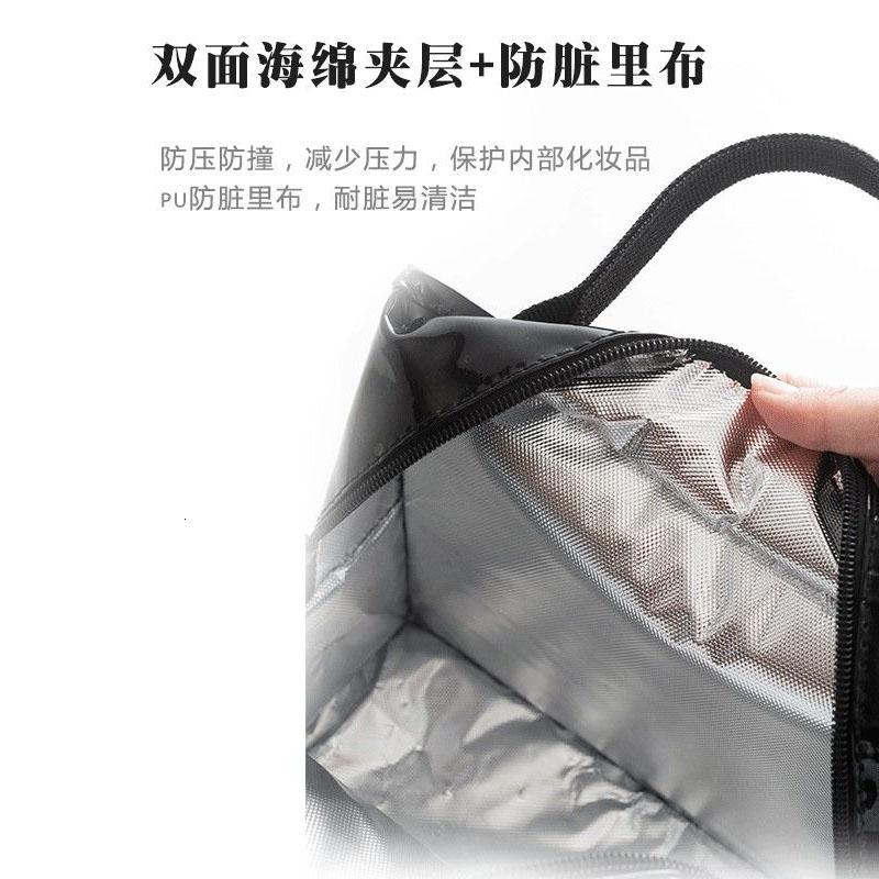 家柏饰(CORATED)新款网红化妆包ins风火洗漱品小号便携大容量随身收纳包高清大图