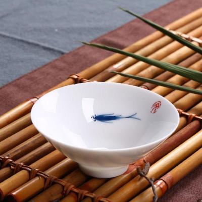 手绘斗笠鱼杯1尾景德镇青花白瓷手绘小鱼梅兰竹菊荷花斗笠杯陶瓷精品