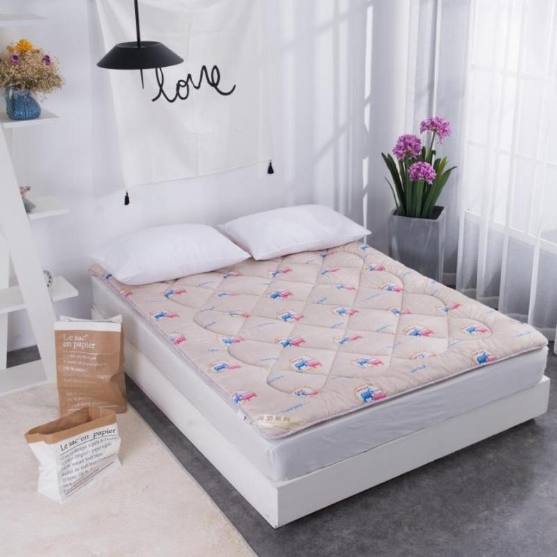 8斤加厚保暖床垫榻榻米可折叠双人床褥子1.5m1.