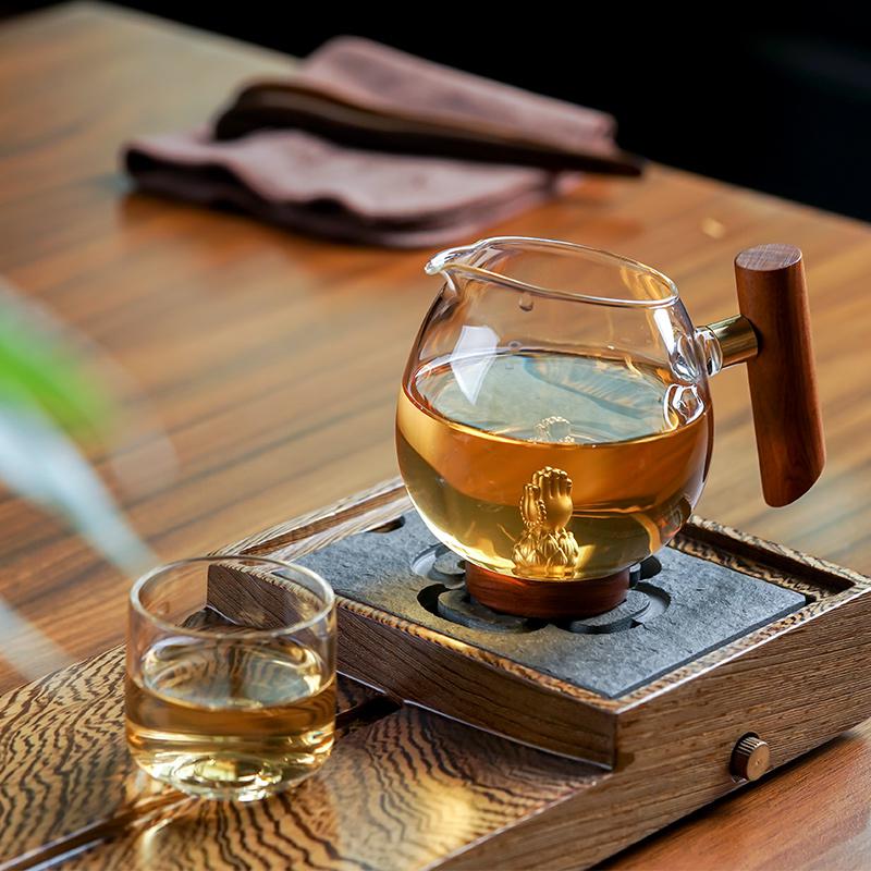 家柏饰(CORATED)玻璃茶海实木侧把公道杯镀金倒茶器D银饰分茶器礼盒190165z高清大图