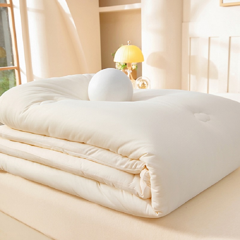 雅鹿婴儿绒柔糯亲肤被-奶白高清大图