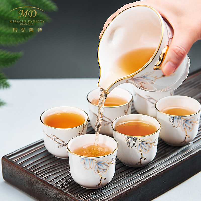 玛戈隆特 进博玉兰茶具-黄金珐琅彩 10头6人份 1.10.553高清大图