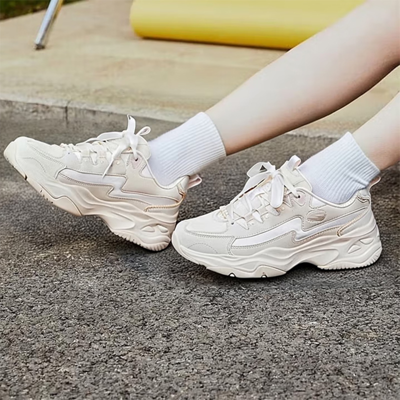 斯凯奇女款休闲运动鞋896156/OFWT-5.5双高清大图