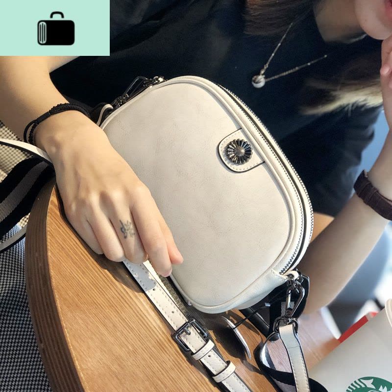 包包女包2020新款夏天时尚洋气单肩斜挎包小包百搭ins潮皮女包NEW LAKE女斜挎包图片