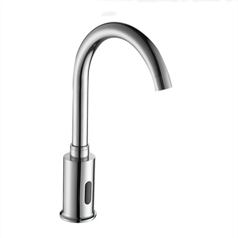 全自动感应水龙头高清大图