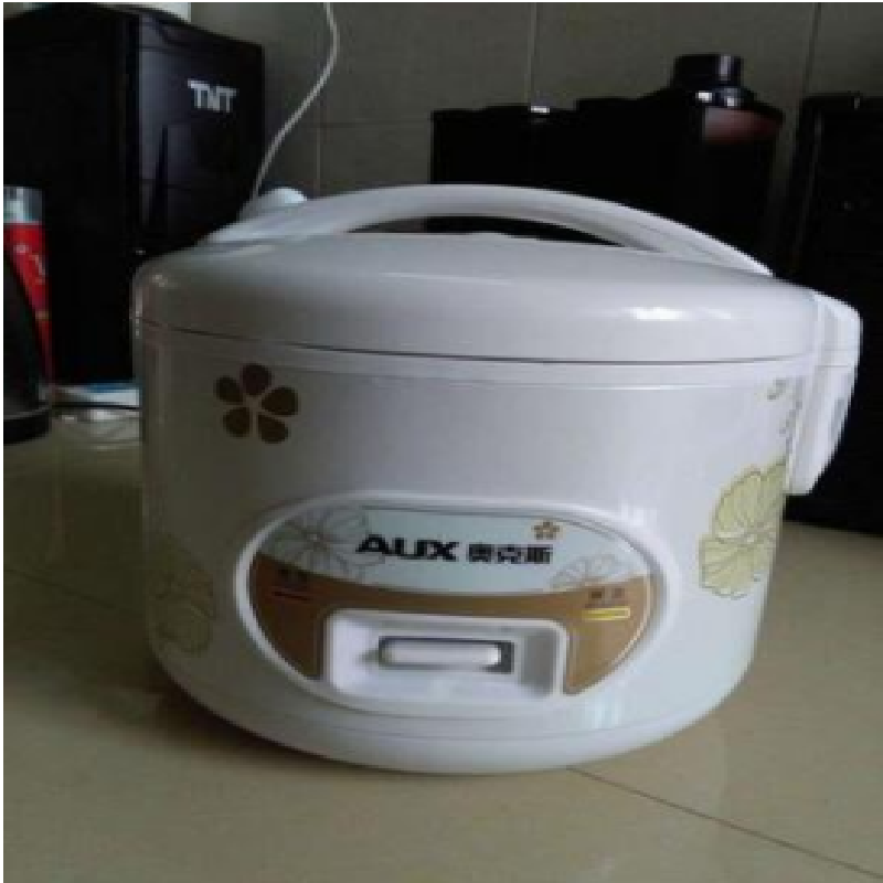 奥克斯（AUX）电饭煲 3L大容量电饭锅 家用机械式西施煲 操作简单 家用小电饭锅 WXA-0301 VK-301X8