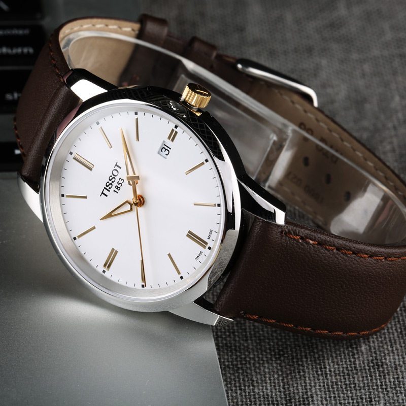 天梭（TISSOT） 手表 经典系列皮革表带 石英表 男士手表 T033.410.26.011.01