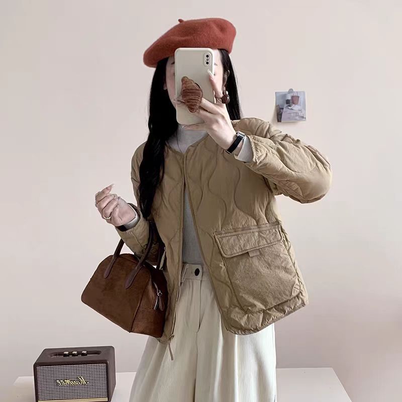 羽绒服女款冬季2025新款高级感羽绒外套短款小香风平湖批感 L建议130-150斤 咖啡