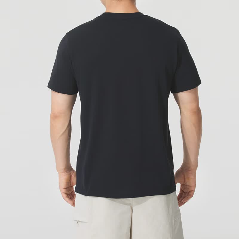 安德玛（Under Armour）T恤男装新款运动服健身训练撸铁锻炼柔软舒适透气短袖上衣1387107-001 ZP高清大图