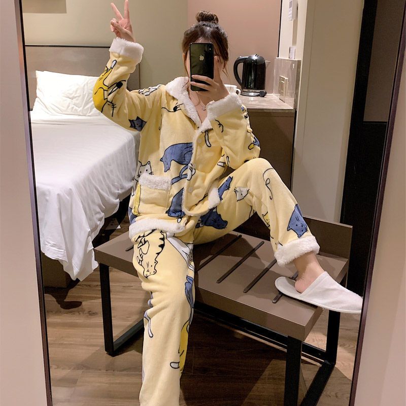 波迷娜bomina猫咪睡衣女冬季珊瑚绒长袖学生新款加厚可爱服春两件套装