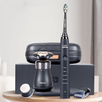飞利浦（Philips） 电动剃须刀 S8880/68 干湿两用三刀头全身水洗 充电旋转式剃须刀 男士护理套装双层刀片