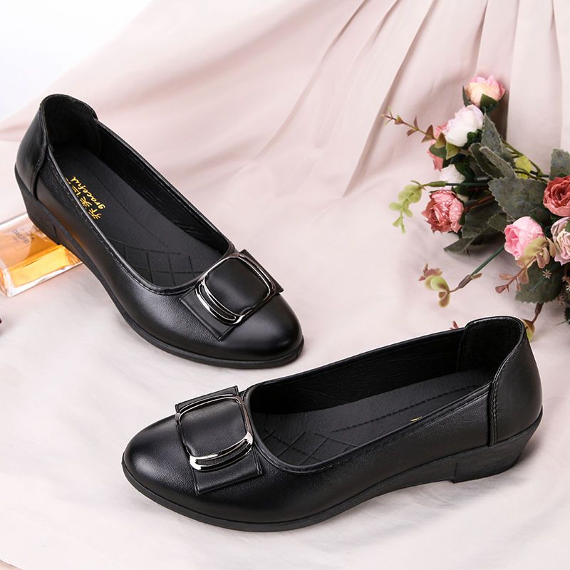 妈妈鞋单鞋女鞋坡跟老婆鞋妈妈鞋夏季中老年软皮软底优雅时尚女鞋优雅