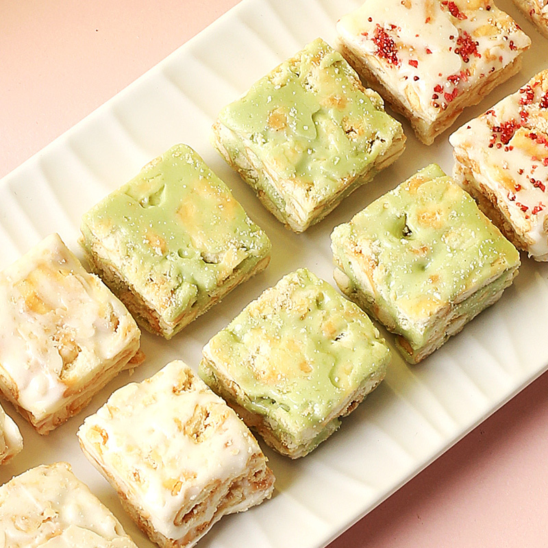 苏宁宜品奶酥酥奶香草莓抹茶网红雪花酥100g*5袋休闲零食(奶香味2袋草莓味2袋抹茶味1袋)