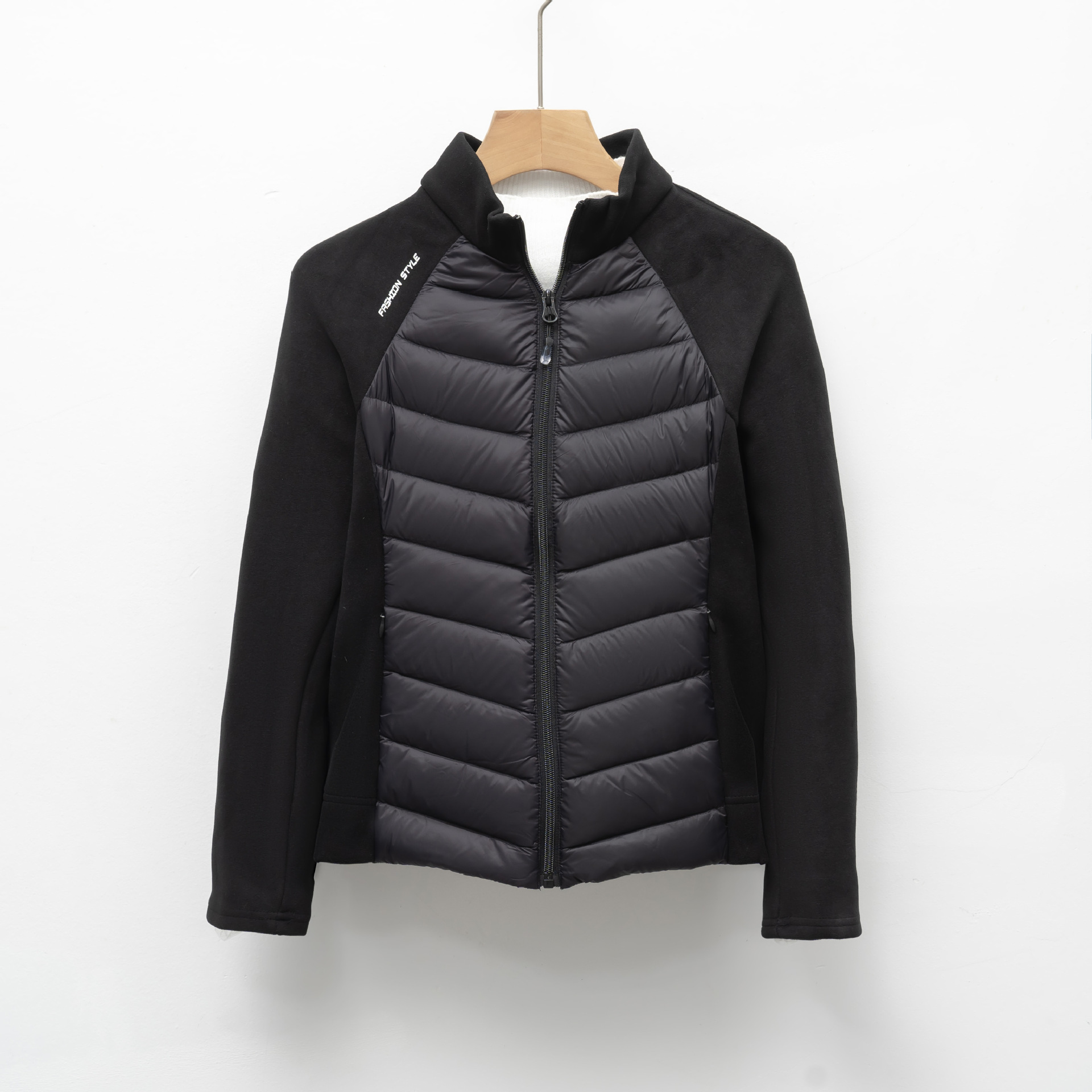 羽绒服新国标90绒轻薄立领女瑜伽拼接纯色修身百搭运动风 黑色 3XL