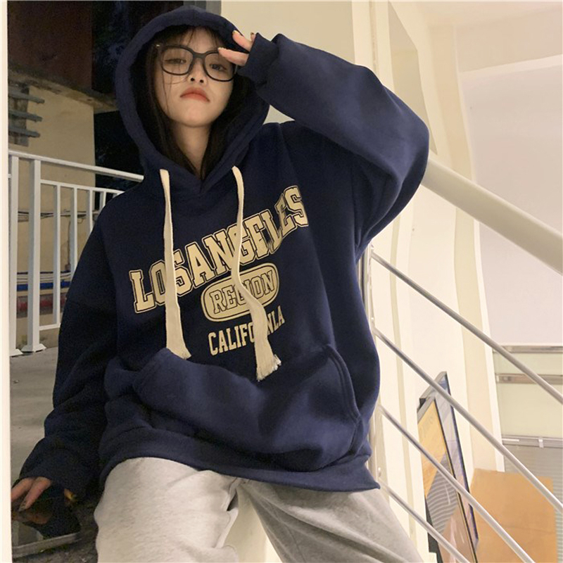 依岚胜语女士卫衣帽衫