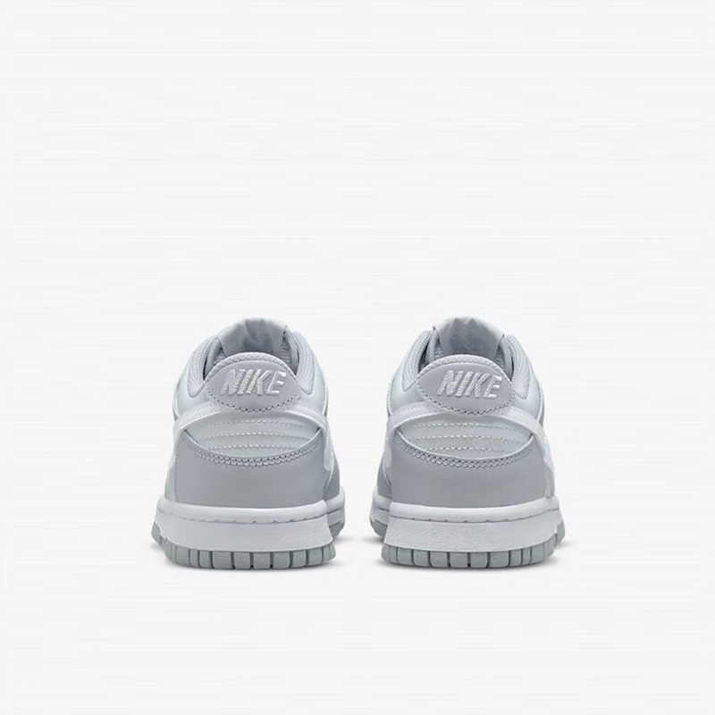 Nike耐克 Dunk Low 女子低帮轻便耐磨缓震休闲运动板鞋DH9765-001