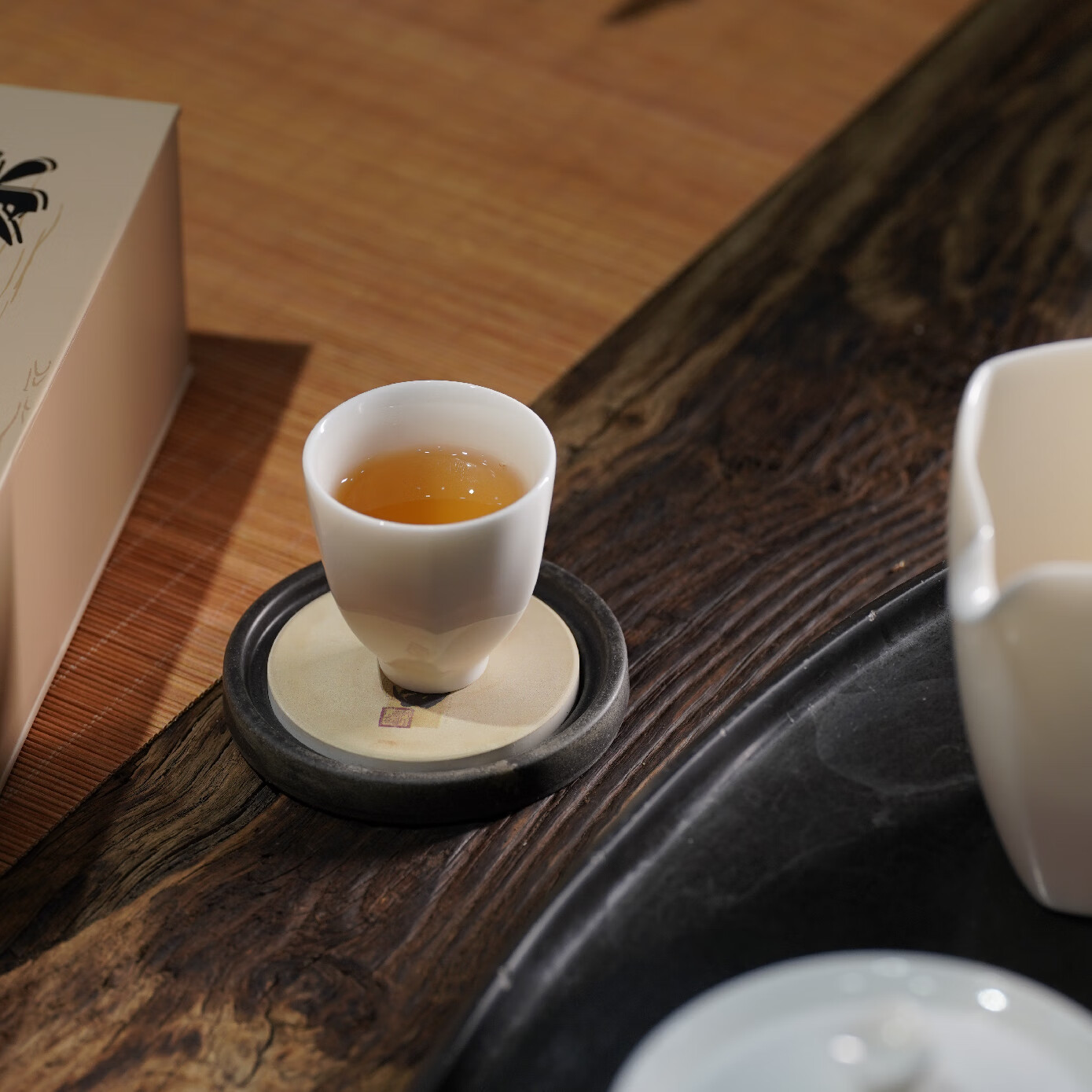 益斛茶礼盒春之斛 石斛老白茶90g高清大图