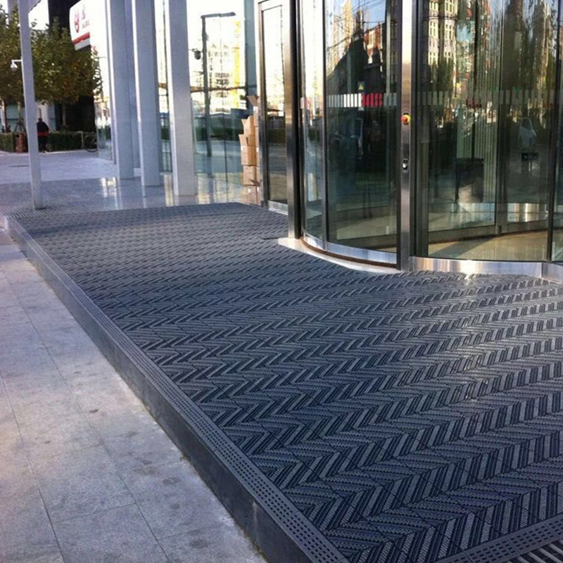 衡欢(HENGHUAN)塑胶镂空拼装防滑地垫 RZ-DZ03/平方米(15cm*15cm*2.5cm)高清大图