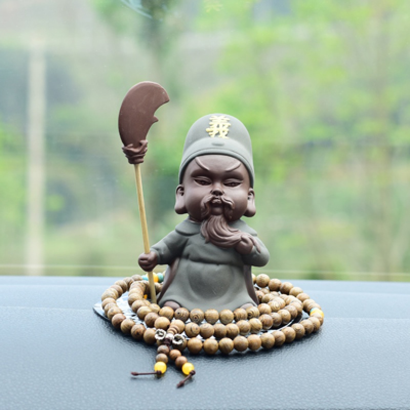 精品紫砂Q版关公武圣关羽陶瓷高档可爱车载祝福摆件车内车上饰品收纳袋 三维工匠 斗战胜佛【送防滑垫鸡翅木佛珠】