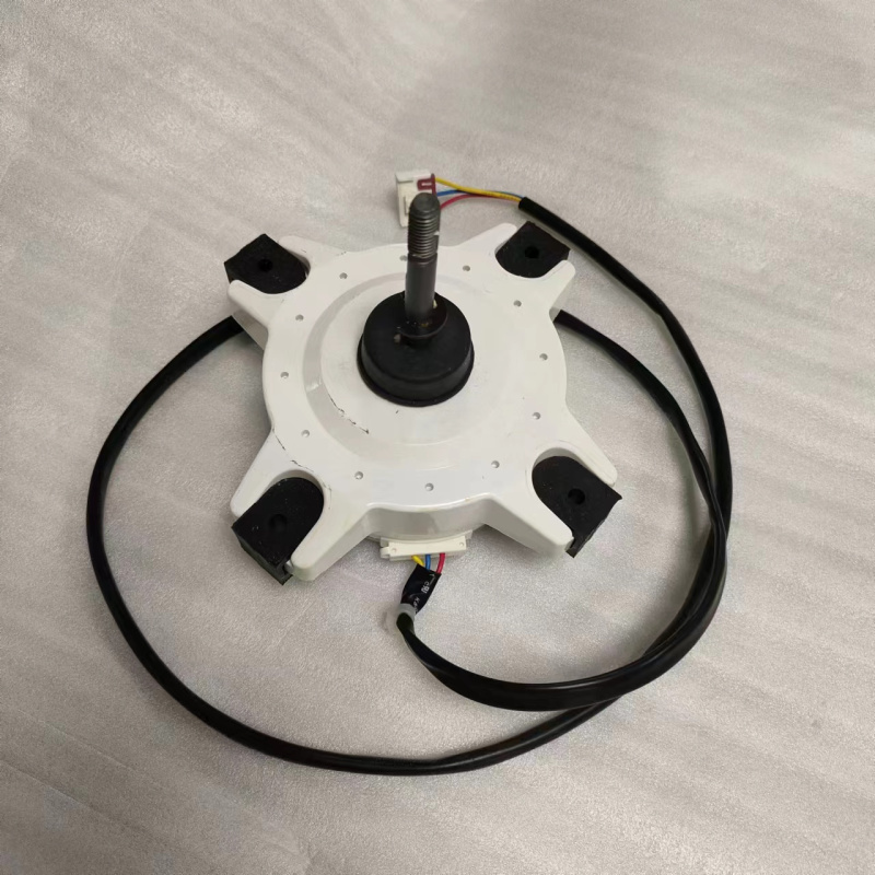 帮客材配全新原件 P0970120581 KFR- 35GW/BU2(A1)S W外风扇电机 26TA1NW