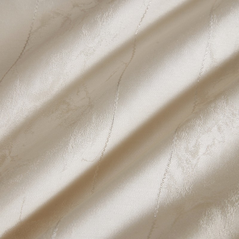 梦洁家纺 60天丝提花纤维蚕丝复合四季被:银海生花 200*230cm 1150g高清大图